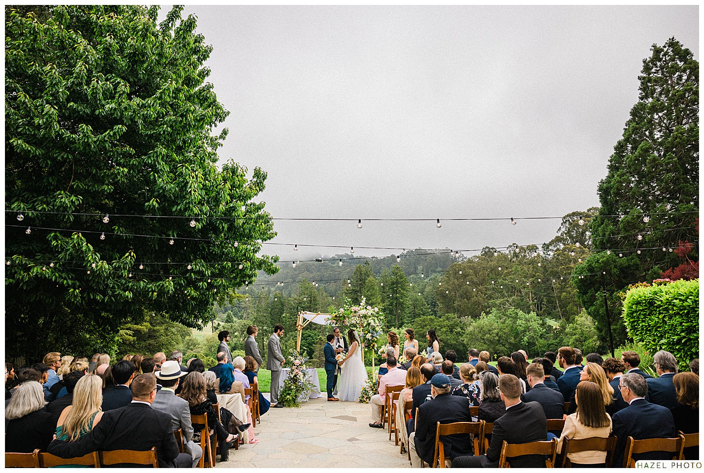 outdoor wedding at brazilian room in tilden botanical park