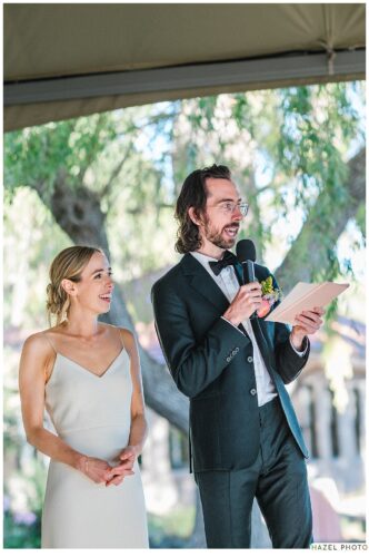 bride and groom welcome speech at dinner