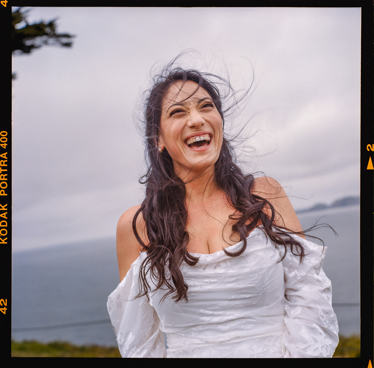 Documentary wedding photograph — Hazel Photo