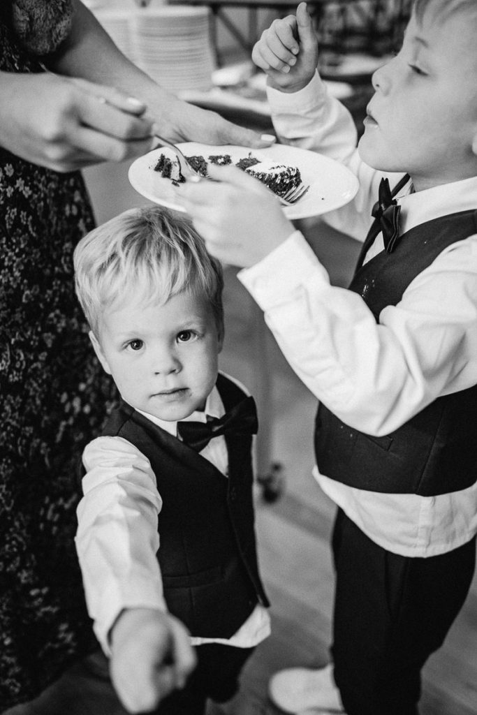 Candid wedding photography, Northern California